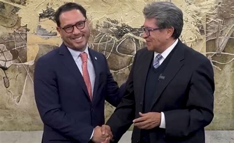 Ricardo Monreal Le Da La Bienvenida A Raúl Paz Senador Del Pan A