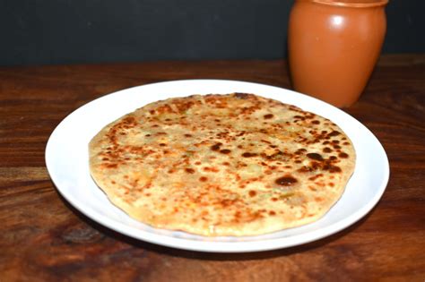 Aloo Paneer Paratha Recipe How To Make Paneer Paratha Viniscookbook