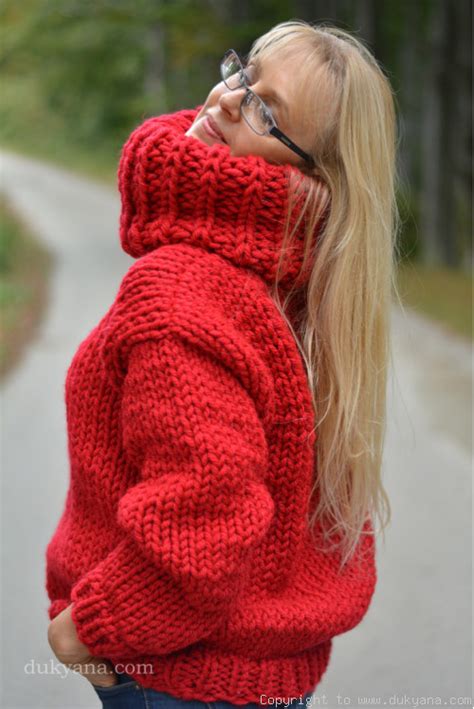 Big-collar chunky red wool sweater/T118-red