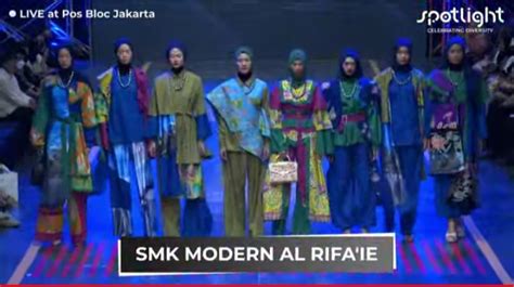 Hadir Di SPOTLIGHT Indonesia Fashion Chamber 2022