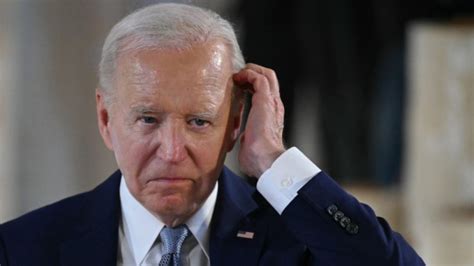 Biden lleva escondido cinco días mientras se prepara con 16