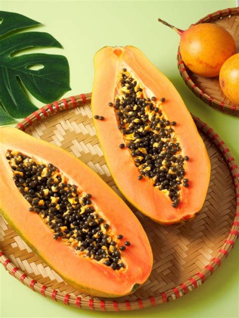 What Does Papaya Taste Like Fast Facts