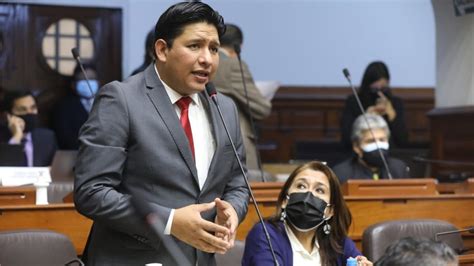 Congresista Ilich L Pez No Por Un Ministro Tiene Que Caerse Este