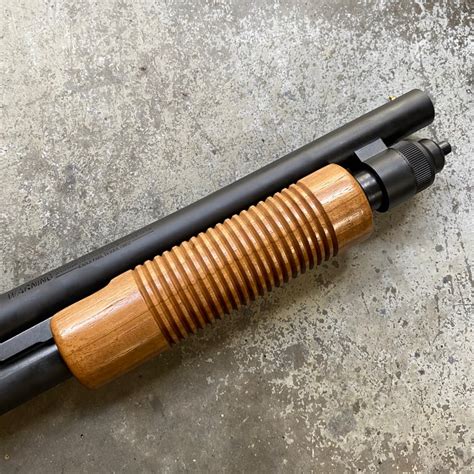 Mossberg 590 Shockwave 12 Ga With Classic Wood And Polymer Furniture