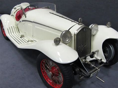 1 8 Scale Pocher 1932 Alfa Romeo Spider Touring Gran Sport Auburn