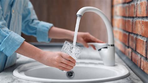 Come Risparmiare Acqua In Casa Economia Domestica Aqua E Salute