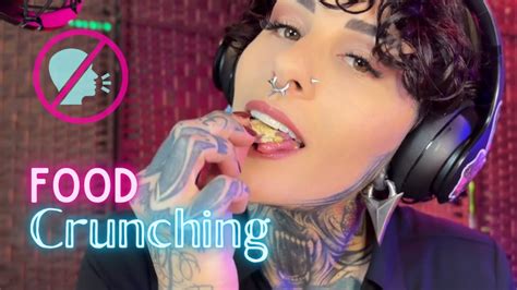 Asmr No Talking Food Crunching Sounds Chewing Noises While Eating Youtube