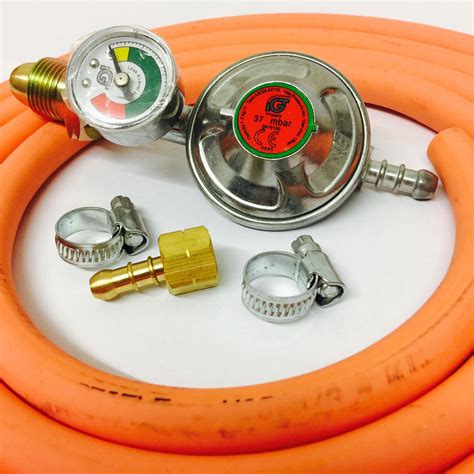 Propane Regulator With Gauge Screw In Mm Gas Hose Metre