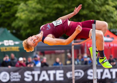 Photos Day 2 Of The 2022 Wiaa 4a 3a 2a Track And Field State