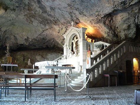 Saint Maximin La Sainte Baume France Shrine Of Saint Mary Magdalene