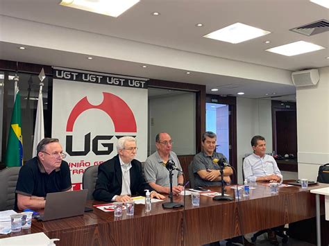 UGT promove reunião servidores públicos de País UGT União Geral