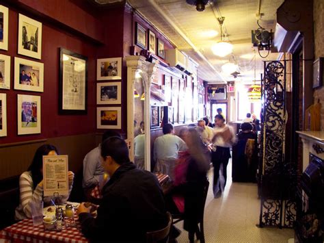 Nycs Most Iconic Restaurants Worth Visiting At Least Once