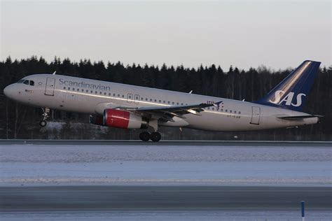 Sas Scandinavian Airlines Airbus A Oy Kam Ar Flickr