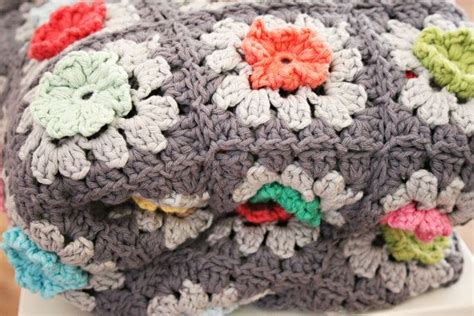 Patr N De Bobble Flores Manta Ganchillo Granny Square Por Revlie