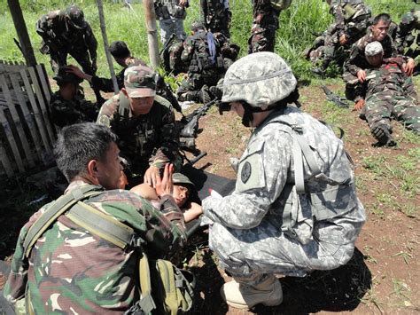 Guam National Guard members build on State Partnership with Philippines ...