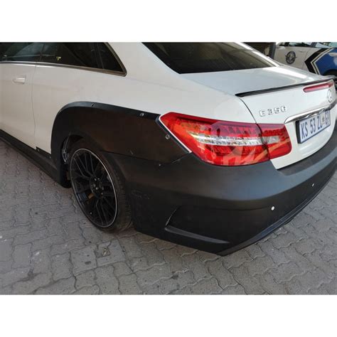 W207 Black Series Bodykit