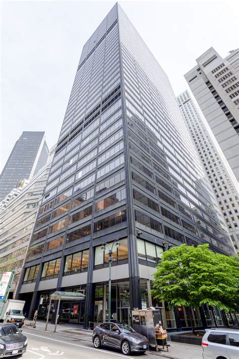 Grand Central Plaza - 622 Third Avenue, New York, NY Commercial Space for Rent | VTS