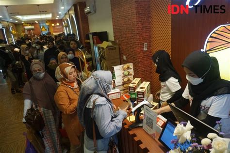 Jalan Jalan Ke Malioboro Yogyakarta Jangan Lupa Beli Bakpia