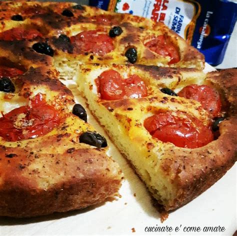 Focaccia di Semola Cucinare è come amare