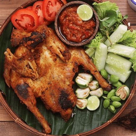 Makanan Khas Sunda Yang Enak Dan Ngangenin Mana Nih Favoritmu