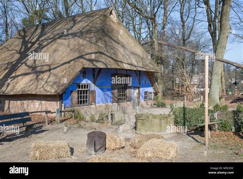 Netherlands Traditional Architecture Old Dutch Houses And Gardening In