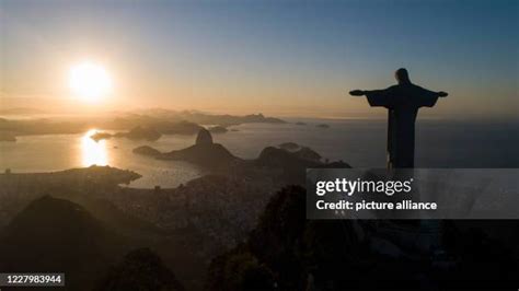 3,987 Cristo Redentor Stock Photos, High-Res Pictures, and Images ...