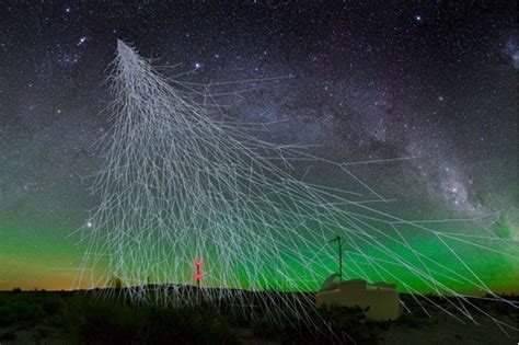 超高能宇宙射線被證實來自銀河系外，能量遠高於人工加速粒子 壹讀