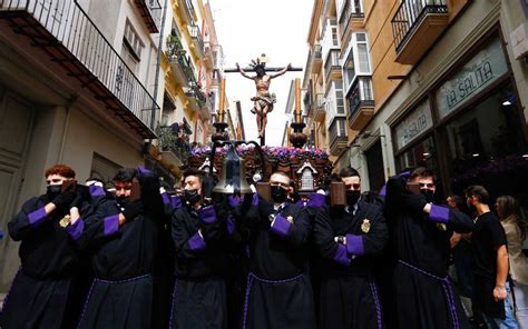 Las Fotos De Crucifixi N En El Lunes Santo De M Laga