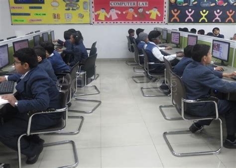 Shree Ram World School, Dwarka, Delhi - Fees, Reviews And Admission | Edustoke