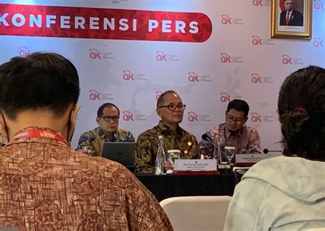 Per Juli Ojk Catat Akumulasi Pendapatan Premi Industri Asuransi