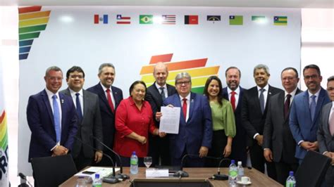 Cons Rcio Nordeste Firma Parceria Banco Mundial Para Estimular