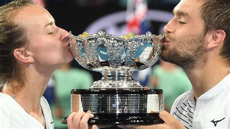 Mektic and Krejcikova win Australian Open mixed doubles to deny Murray ...