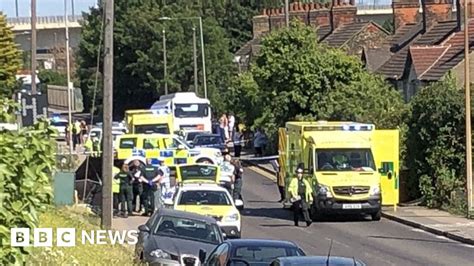 Purfleet Crash Teen Dies After Motorbike Crash Bbc News