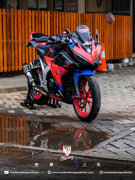 Sticker Motor Honda CBR 150 R All New Hitam Merah Grafis Biru