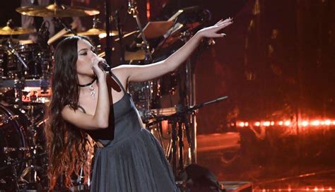 Olivia Rodrigo To Perform With Sheryl Crow At 2023 Rock Hall Induction