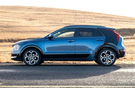 2024 Kia Niro Plug In Hybrid Review Pricing Pictures U S News