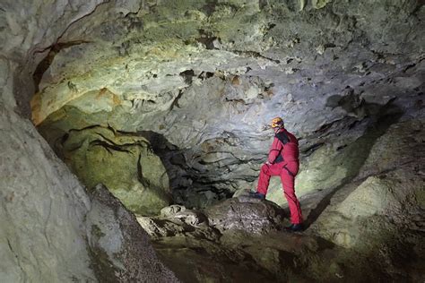 Initiation Sp L O La Grotte De Troubat Hautes Pyr N Es Directmountain