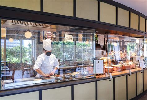 Asian Market Café Halal Certified Buffet Restaurant Fairmont Singapore