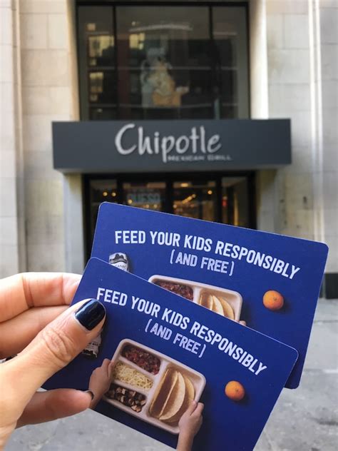 What is Inside a Chipotle Kids Meal - MomTrends