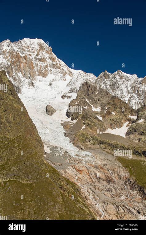 Aiguille Brouillard Immagini E Fotografie Stock Ad Alta Risoluzione Alamy