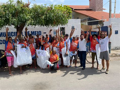 Toneladas De Res Duos S O Coletadas No Carnaval De Aracati Cear Leste