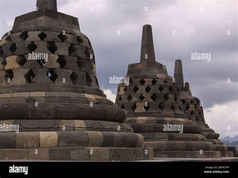 Complejo De Templos De Borobudur Fotograf As E Im Genes De Alta