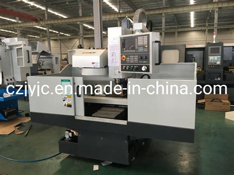 Vmc25L CNC Milling Samll Center With 4th Axis Semi Cover Milling CNC