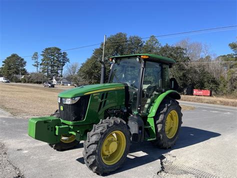 John Deere 5100e Tractor