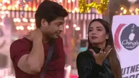 Jasmin Bhasin Breaks Down Remembering Sidharth Shukla Couldnt Accept