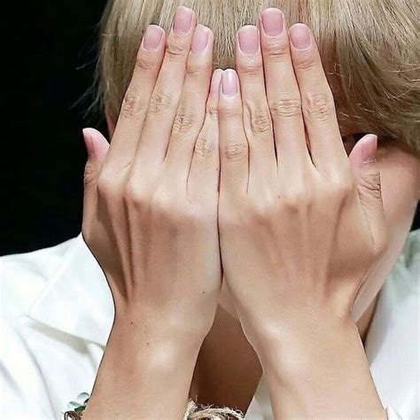 Taehyung Pretty Hands On Twitter Taehyungs Pretty Nails Appreciation