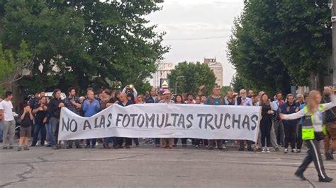 Masiva Marcha Contra Las Fotomultas R Onegroahora