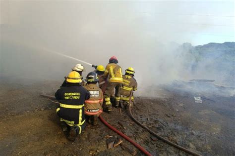 Voraz incendio forestal continúa tras 15 horas en Guayaquil El Comercio