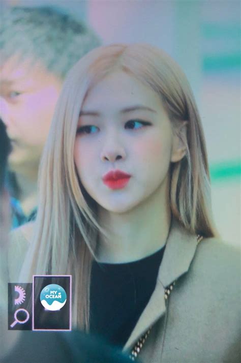 [190923] Rosé At Icn Airport Flying To Paris