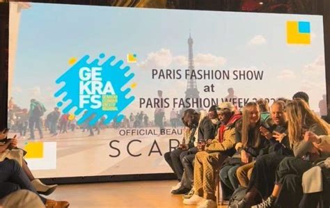 Polemik Paris Fashion Show Wanda Hamidah Buka Suara PojokBanua